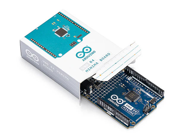 Arduino UNO R4 Minima – compatible avec shields classiques